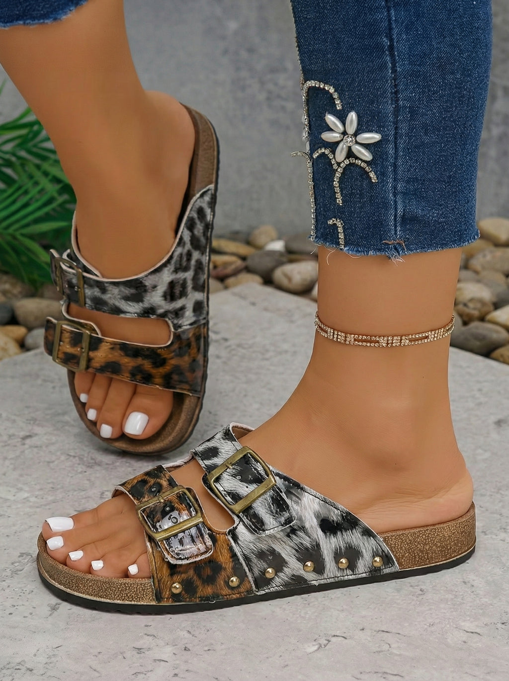 Coffee Leopard Two-tone Retro Buckle Straps Hollowed Faux Suede Slippers