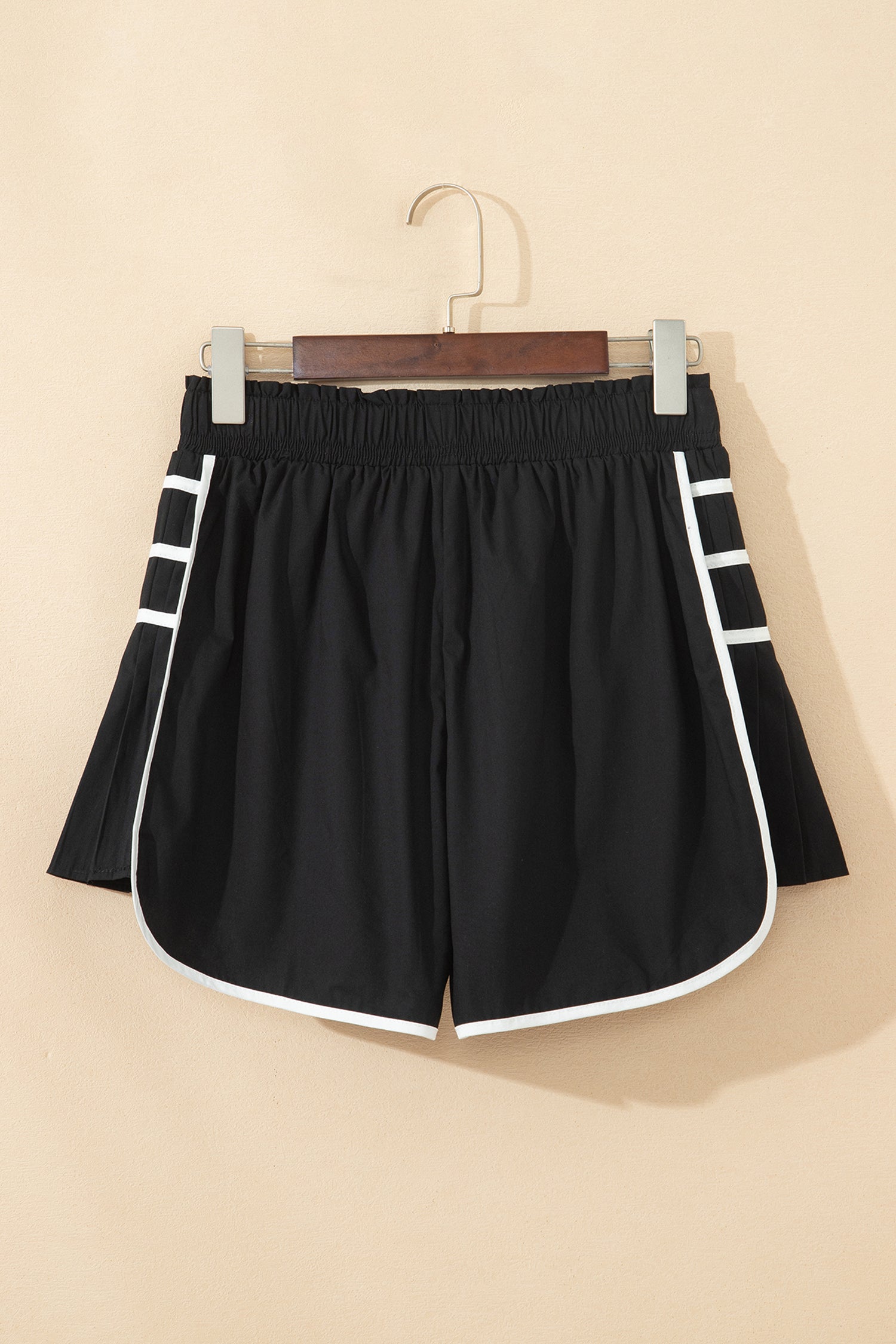 Bonbon Contrast Trim Pleated Casual Active Shorts